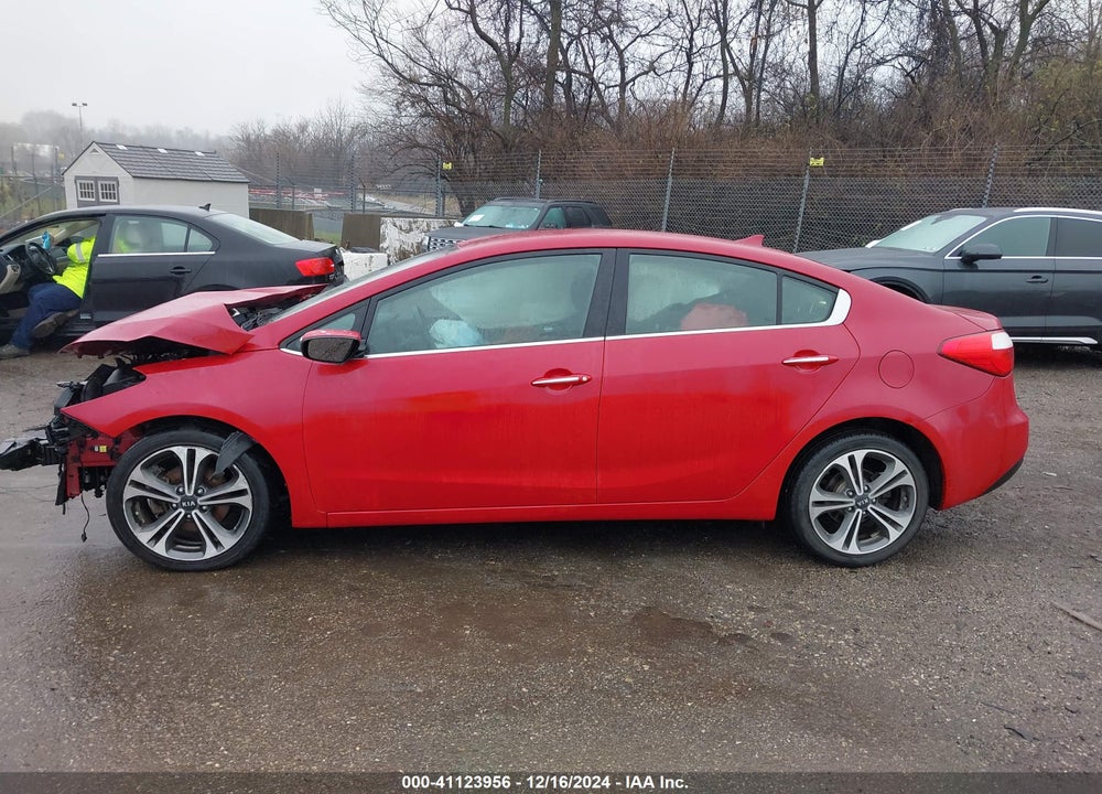 2016 KIA FORTE EX VIN: KNAFX4A82G5490629