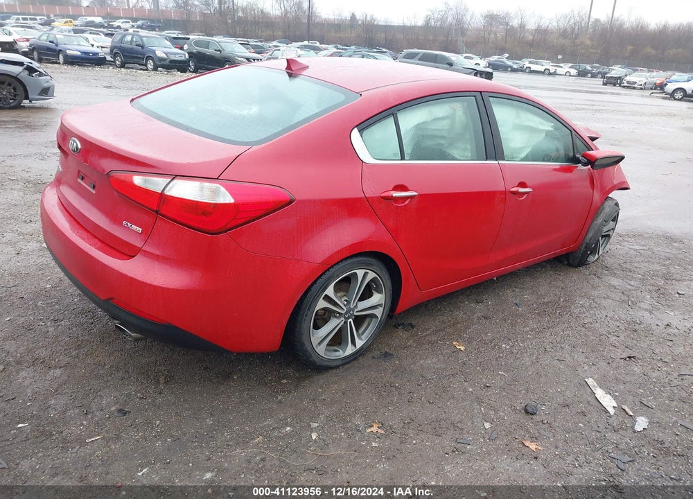 2016 KIA FORTE EX VIN: KNAFX4A82G5490629