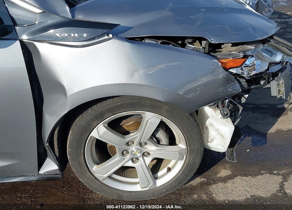 2018 CHEVROLET VOLT LT VIN: 1G1RC6S57JU105891