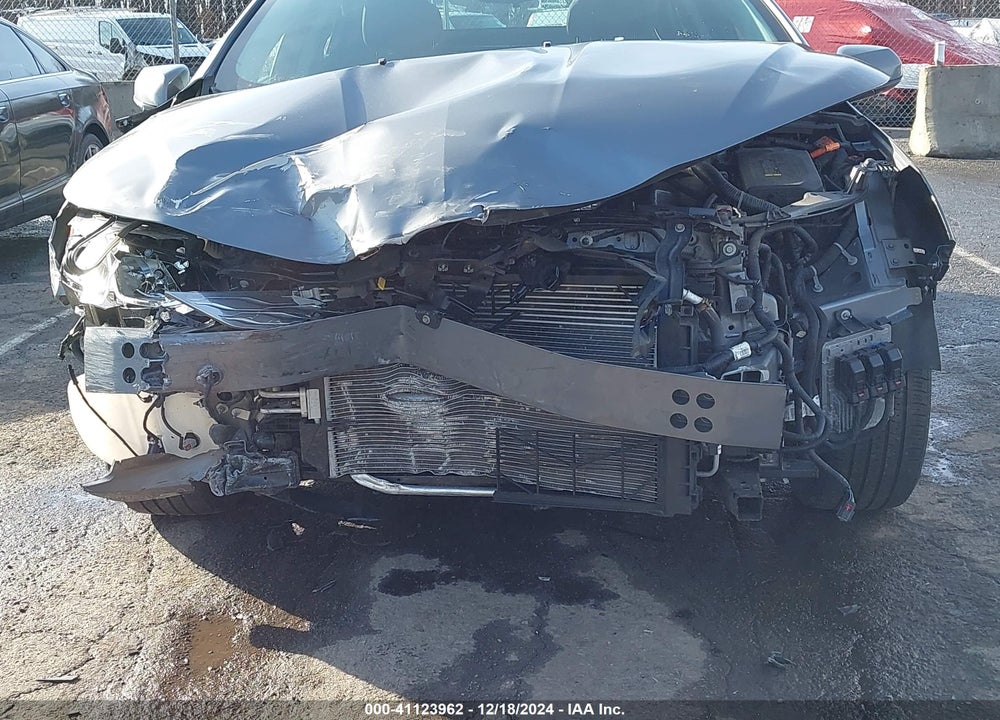 2018 CHEVROLET VOLT LT VIN: 1G1RC6S57JU105891