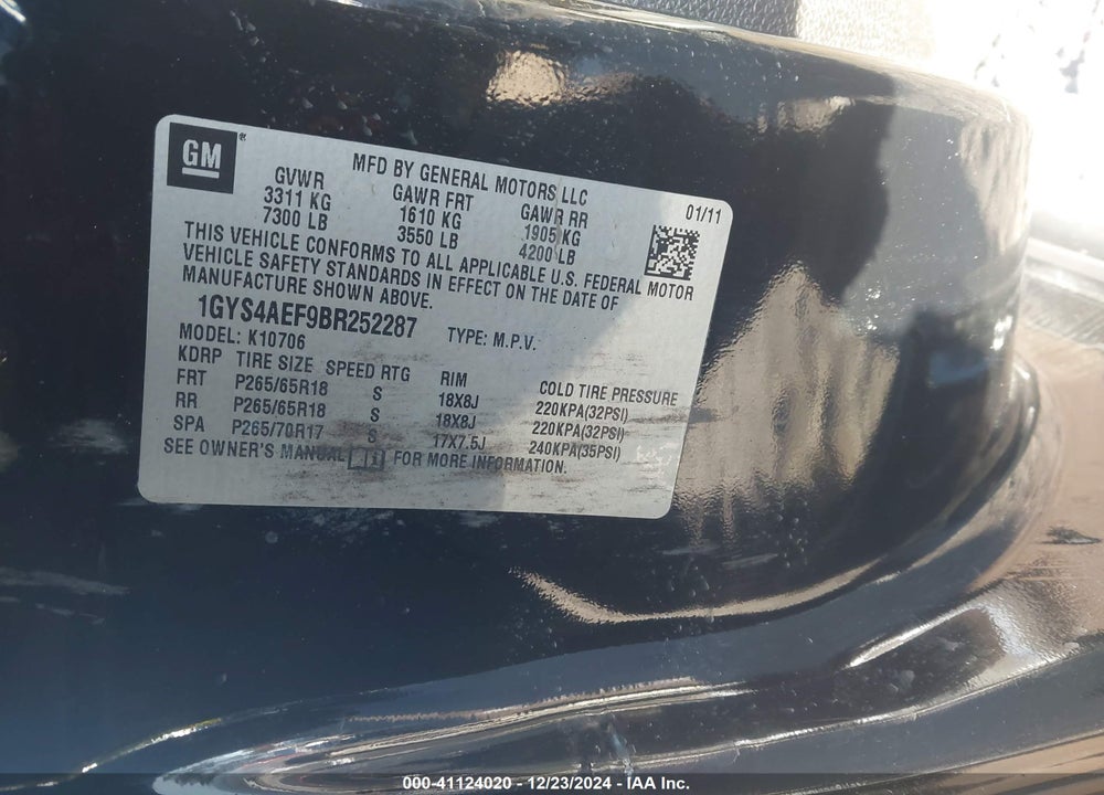 2011 CADILLAC ESCALADE STANDARD VIN: 1GYS4AEF9BR252287