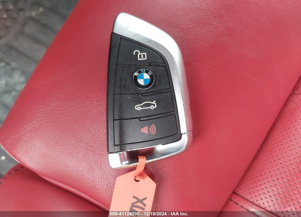 2015 BMW X6 M VIN: 5YMKW8C50F0R42921