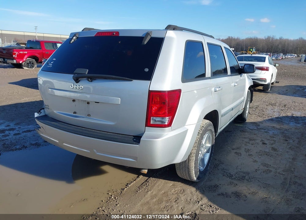 2007 JEEP GRAND CHEROKEE LAREDO VIN: 1J8GR48K97C507398