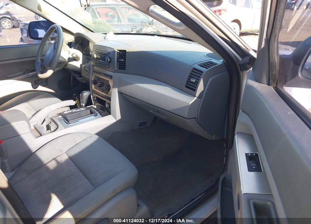 2007 JEEP GRAND CHEROKEE LAREDO VIN: 1J8GR48K97C507398