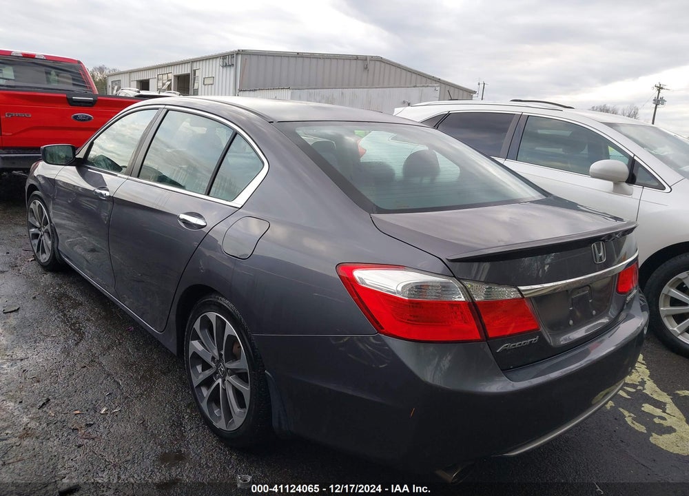 2015 HONDA ACCORD SPORT VIN: 1HGCR2F55FA106630