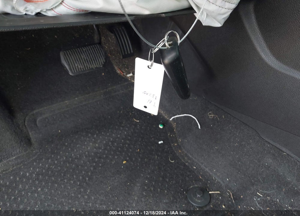 2014 FORD FOCUS TITANIUM VIN: 1FADP3N24EL274922