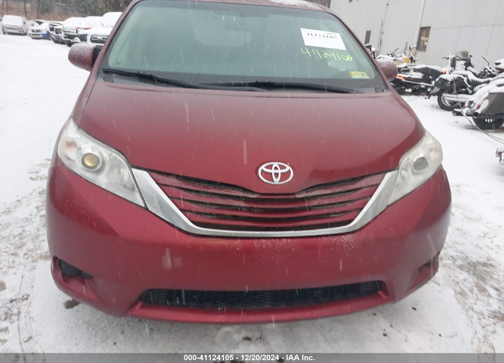 2015 TOYOTA SIENNA LE 7 PASSENGER VIN: 5TDJK3DC8FS118050