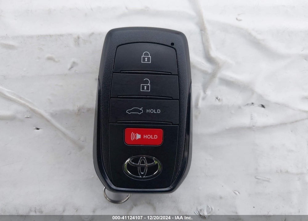 2024 TOYOTA COROLLA HYBRID XLE VIN: JTDBCMFEXRJ020984