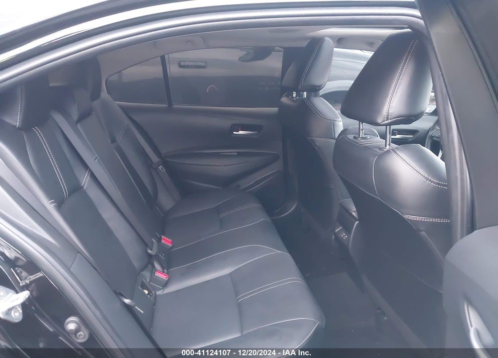 2024 TOYOTA COROLLA HYBRID XLE VIN: JTDBCMFEXRJ020984