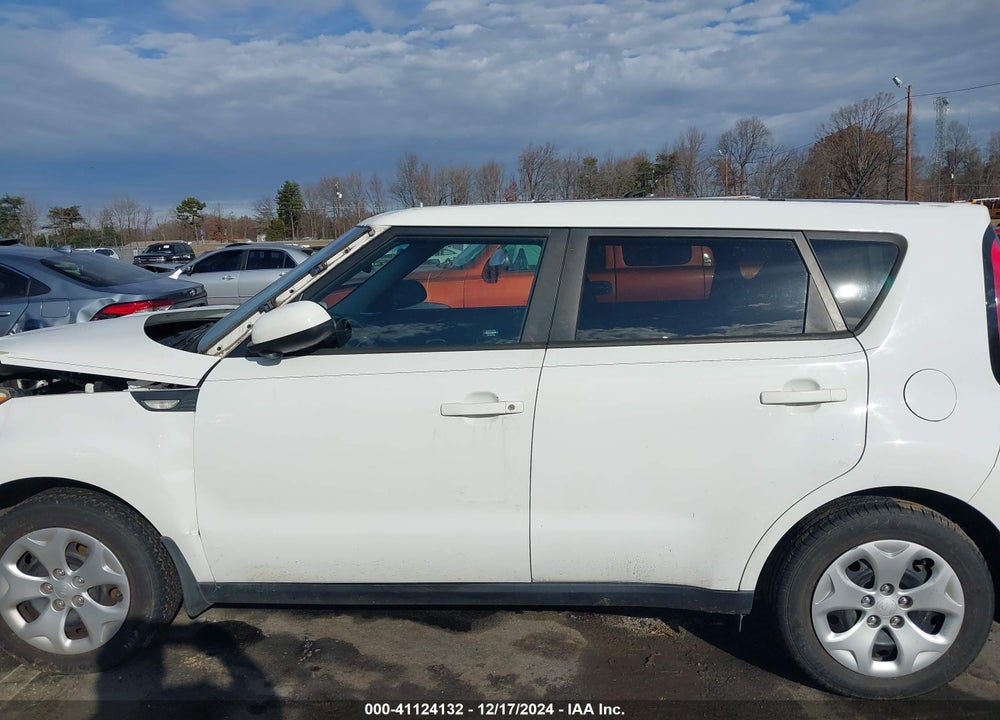 2014 KIA SOUL VIN: KNDJN2A28E7035286