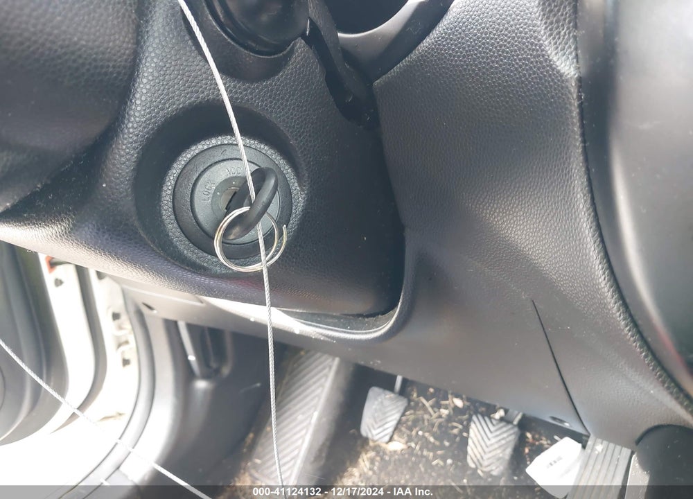 2014 KIA SOUL VIN: KNDJN2A28E7035286