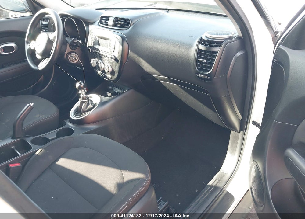 2014 KIA SOUL VIN: KNDJN2A28E7035286