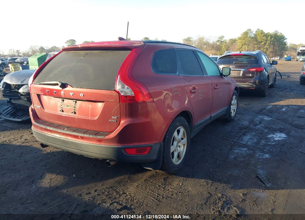 2010 VOLVO XC60 3.2 VIN: YV4960DZ1A2063318