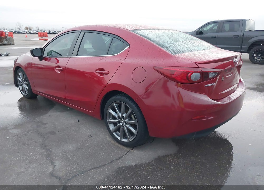 2018 MAZDA 3 VIN: 3MZBN1V33JM246605