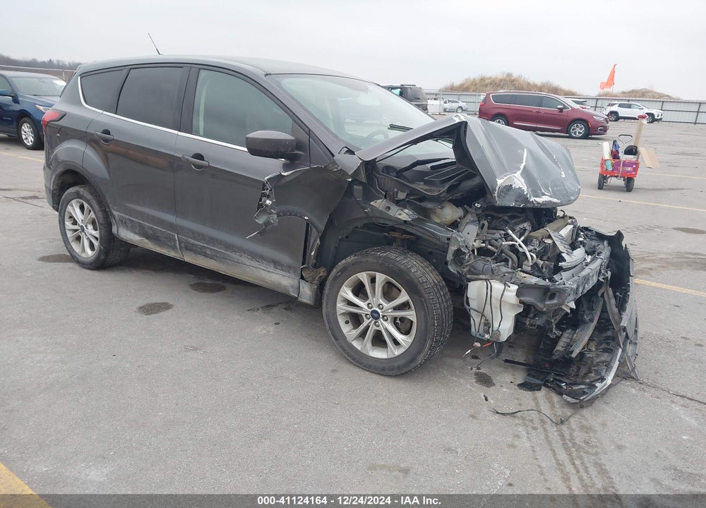 2019 FORD ESCAPE SE VIN: 1FMCU9GD9KUC53338