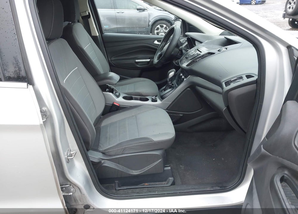 2015 FORD ESCAPE SE VIN: 1FMCU9G97FUA10502