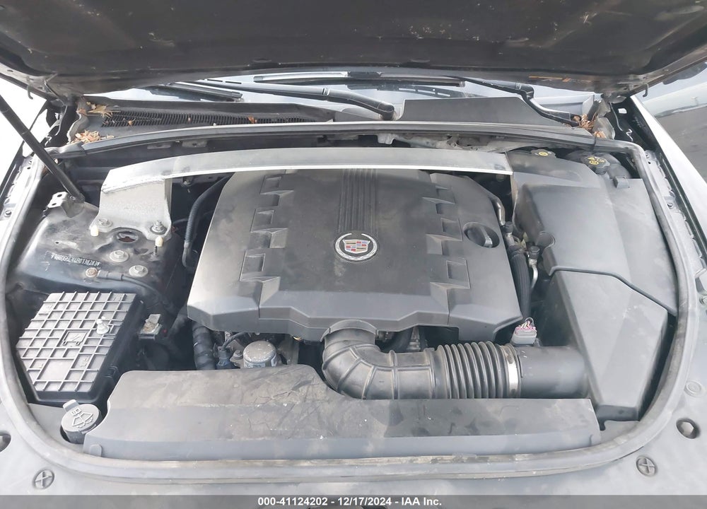 2011 CADILLAC CTS LUXURY VIN: 1G6DG5EY4B0138283