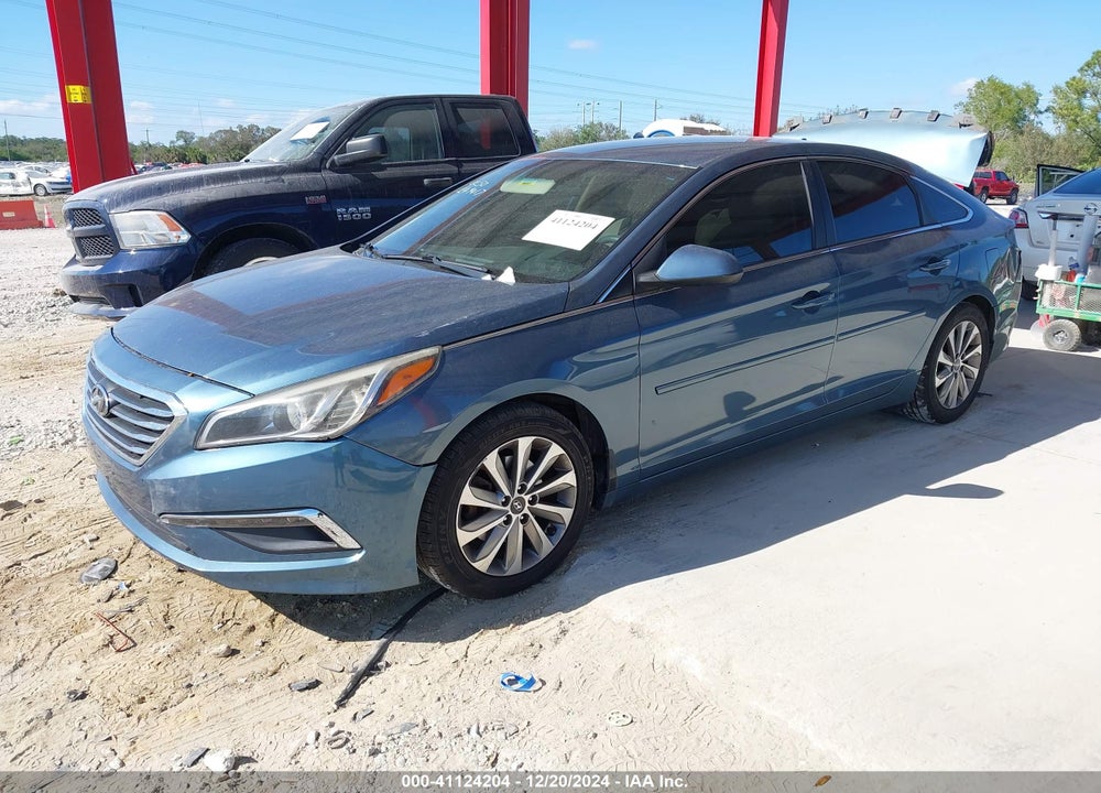 2015 HYUNDAI SONATA SE VIN: 5NPE24AF9FH203698