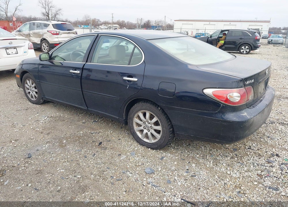 2004 LEXUS ES 330 VIN: JTHBA30G945032036