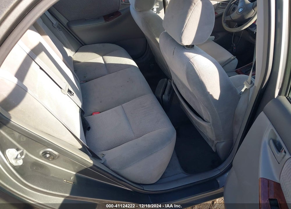 2005 TOYOTA COROLLA LE VIN: 2T1BR32E65C486870