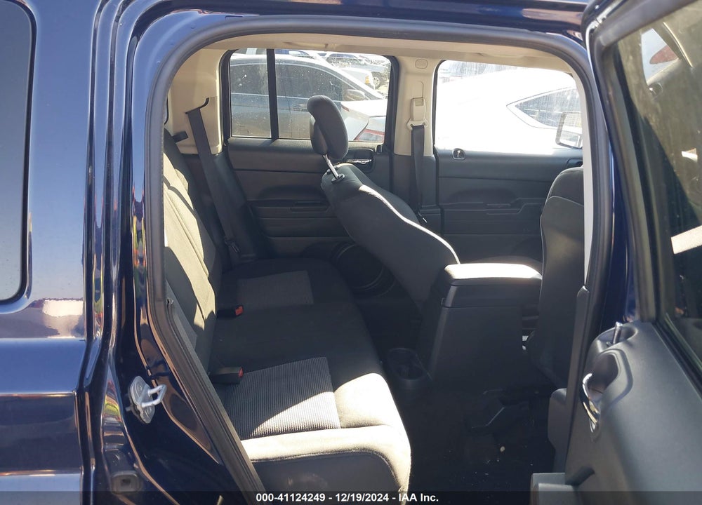 2014 JEEP PATRIOT SPORT VIN: 1C4NJPBB4ED502861