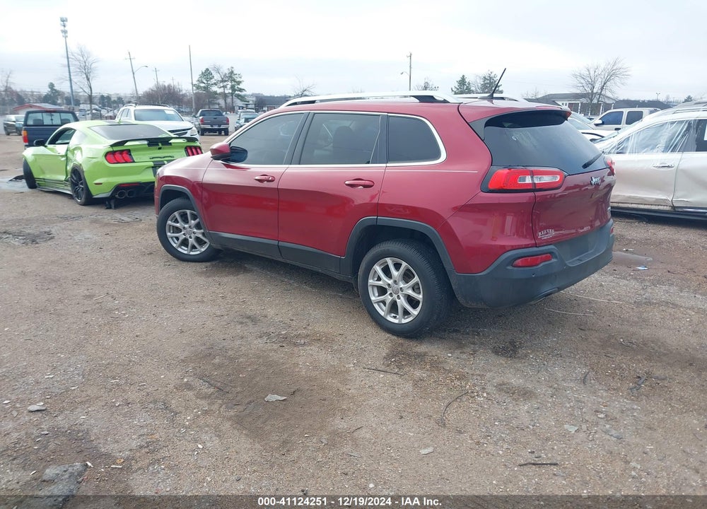 2015 JEEP CHEROKEE LATITUDE VIN: 1C4PJLCB5FW656131