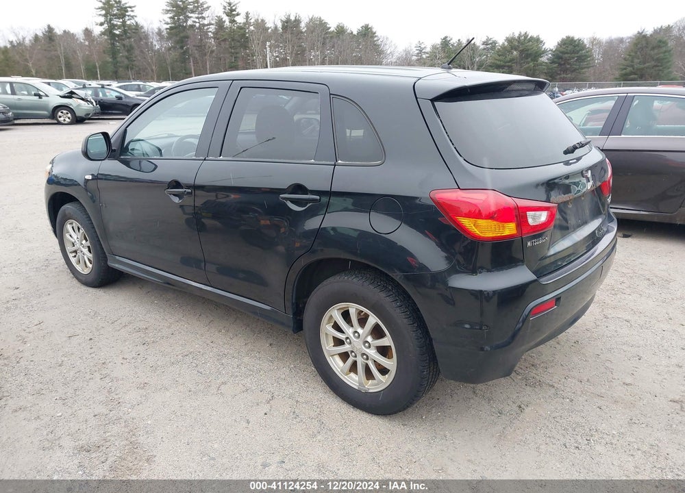 2011 MITSUBISHI OUTLANDER SPORT ES VIN: JA4AP3AUXBZ019926