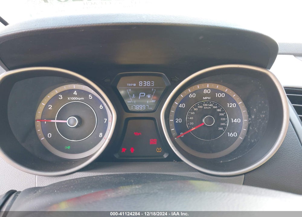 2014 HYUNDAI ELANTRA SE VIN: KMHDH4AE9EU132939