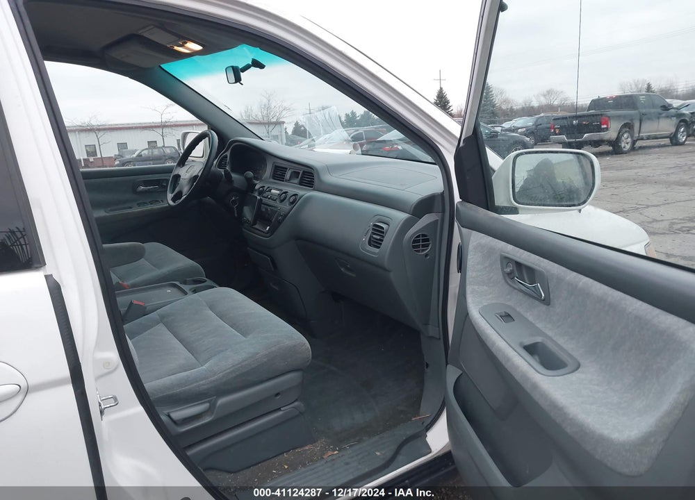 2001 HONDA ODYSSEY EX VIN: 2HKRL18681H518097
