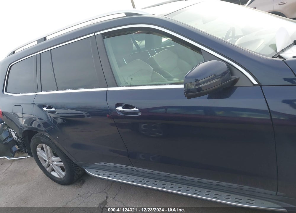 2015 MERCEDES-BENZ GL 450 4MATIC VIN: 4JGDF6EEXFA546116