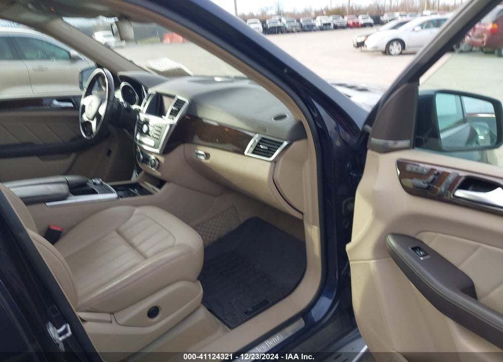 2015 MERCEDES-BENZ GL 450 4MATIC VIN: 4JGDF6EEXFA546116
