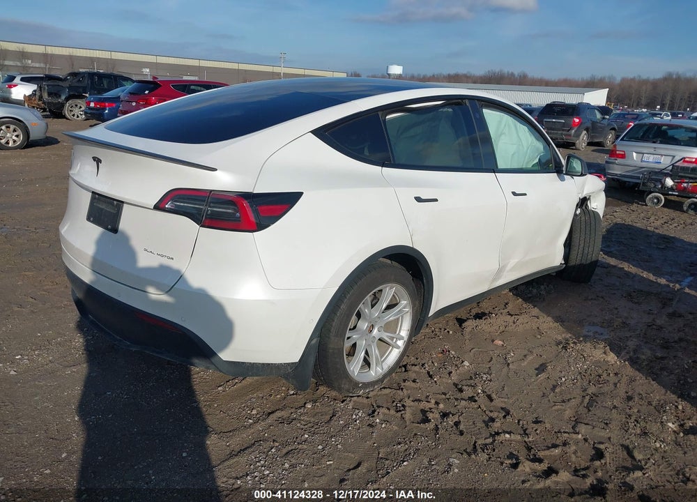 2021 TESLA MODEL Y LONG RANGE DUAL MOTOR ALL-WHEEL DRIVE VIN: 5YJYGDEE8MF263676