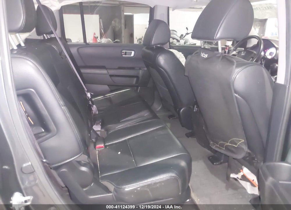 2013 HONDA PILOT EX-L VIN: 5FNYF4H53DB051377