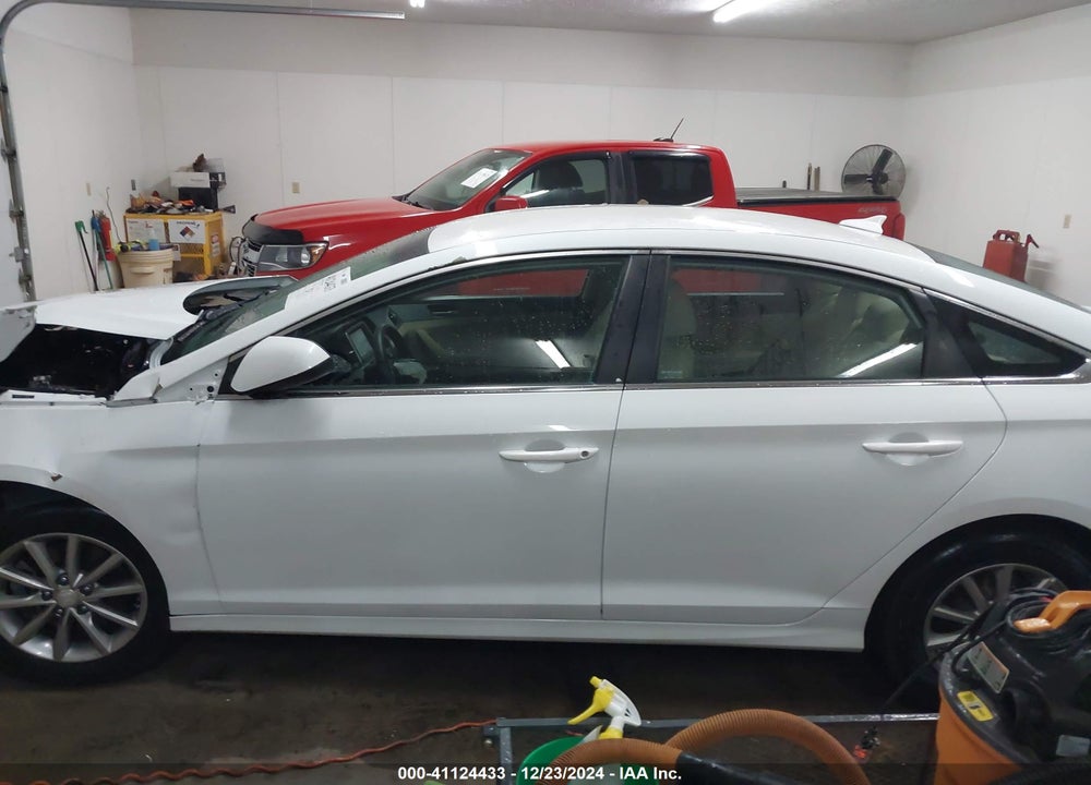 2018 HYUNDAI SONATA VIN: 5NPE24AF9JH724378