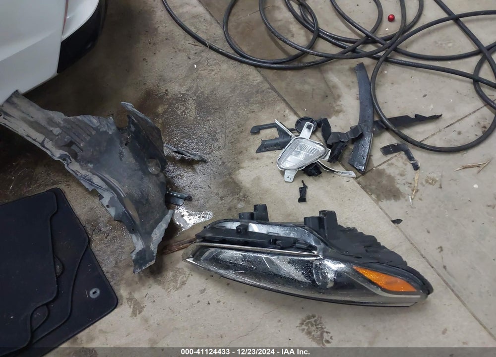 2018 HYUNDAI SONATA VIN: 5NPE24AF9JH724378