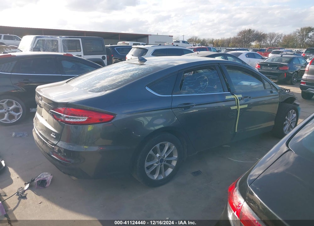 2020 FORD FUSION SE VIN: 3FA6P0HD5LR168482
