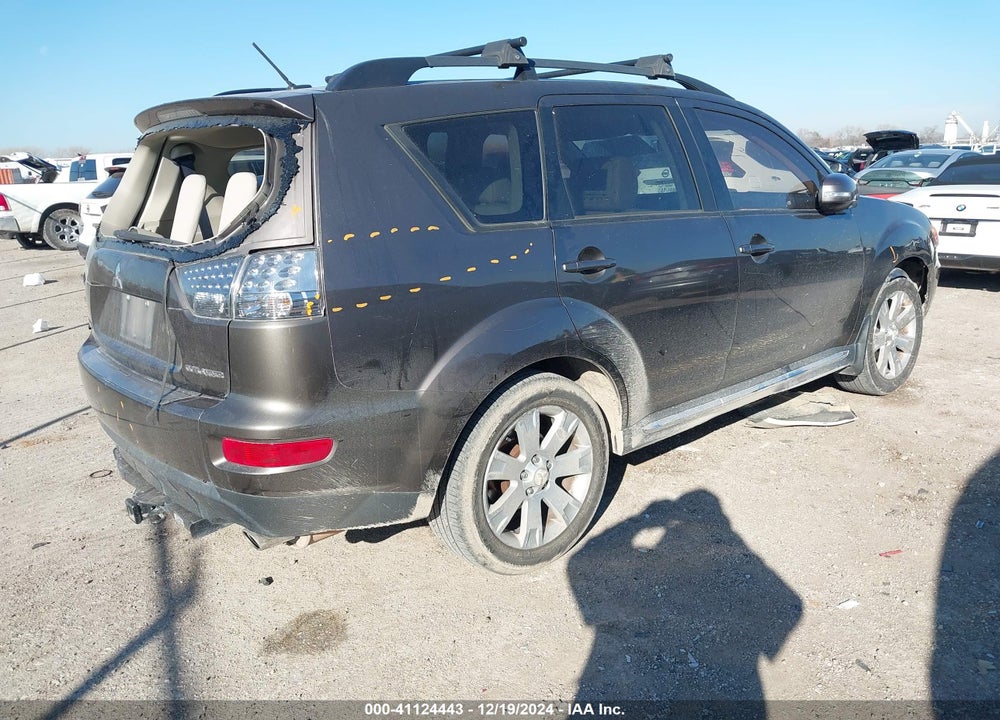 2010 MITSUBISHI OUTLANDER SE VIN: JA4AS3AW3AZ011990