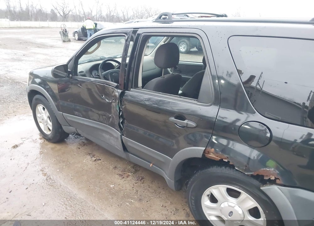 2004 FORD ESCAPE XLT VIN: 1FMYU93154KA35073