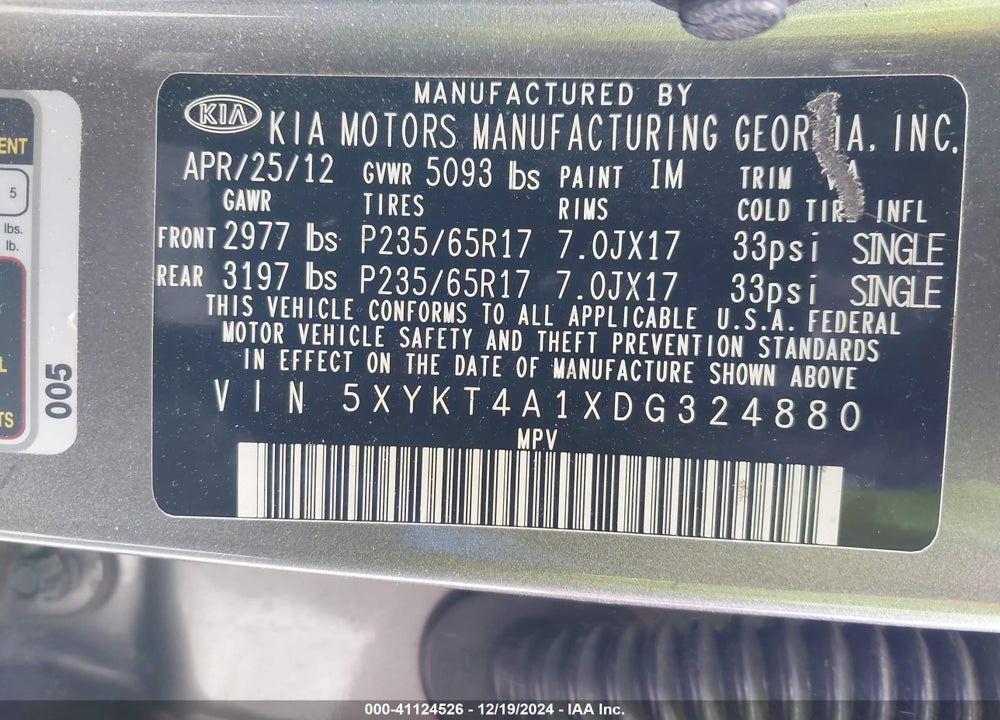 2013 KIA SORENTO LX VIN: 5XYKT4A1XDG324880