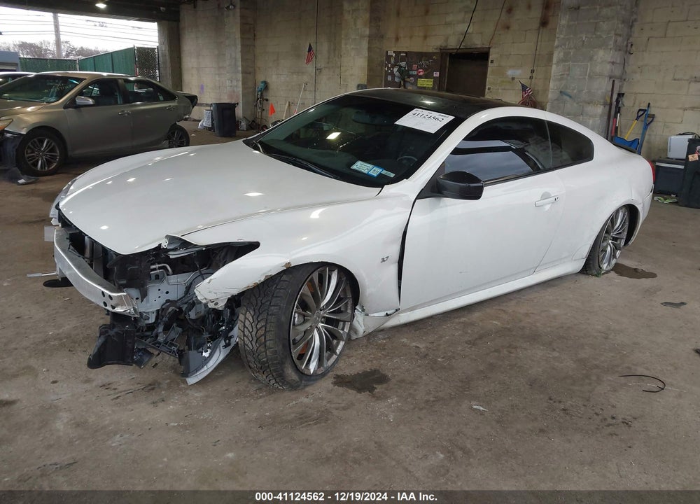 2014 INFINITI Q60 VIN: JN1CV6EL3EM131933