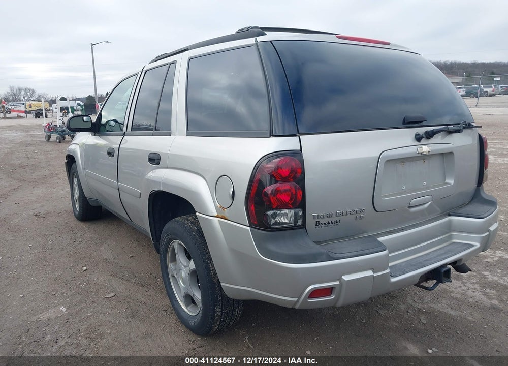 2006 CHEVROLET TRAILBLAZER LS VIN: 1GNDT13S962324239