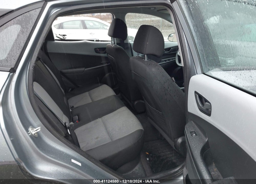 2021 HYUNDAI KONA SE VIN: KM8K1CAA0MU661682