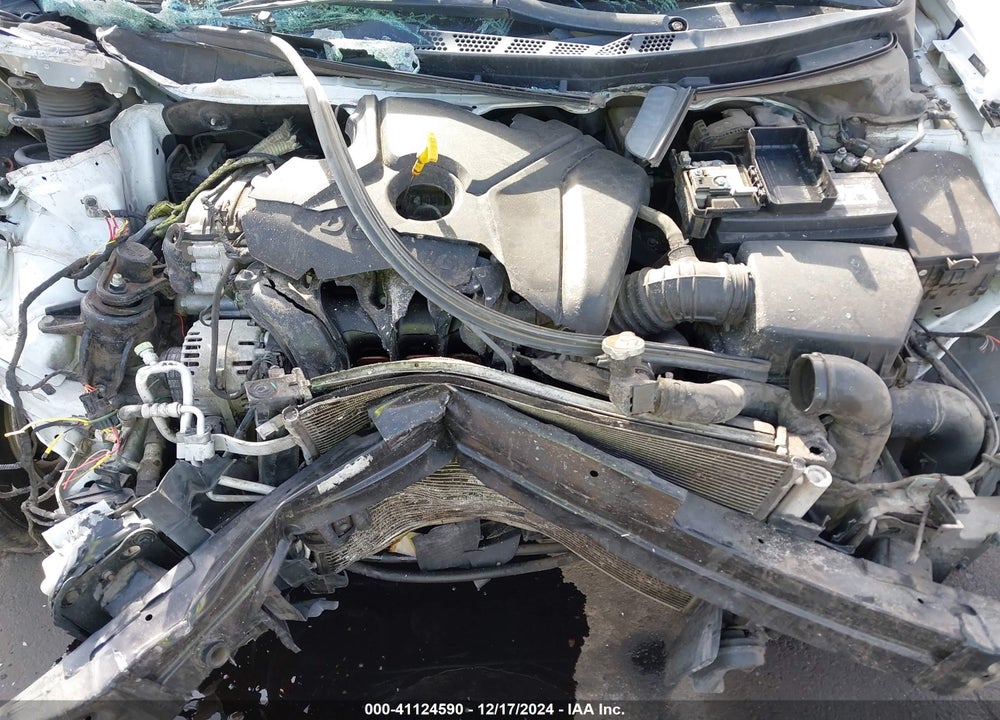 2013 HYUNDAI ELANTRA VIN: 5NPDH4AE1DH305026