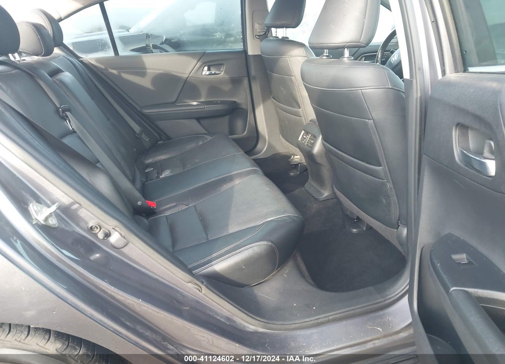 2015 HONDA ACCORD EX-L VIN: 1HGCR2F86FA060977