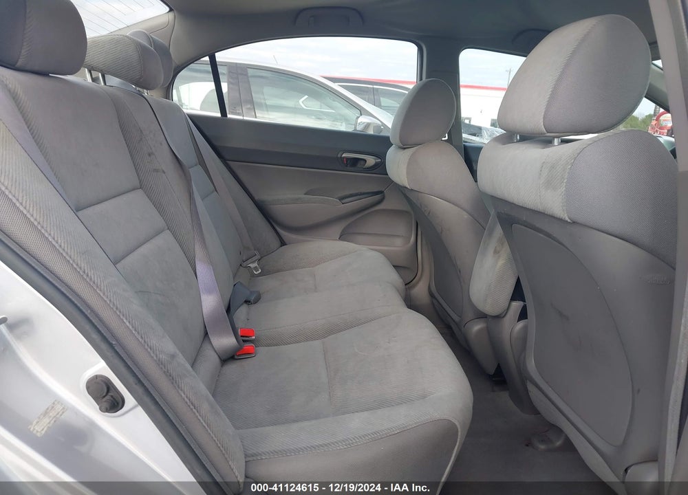 2010 HONDA CIVIC LX VIN: 19XFA1F50AE084572