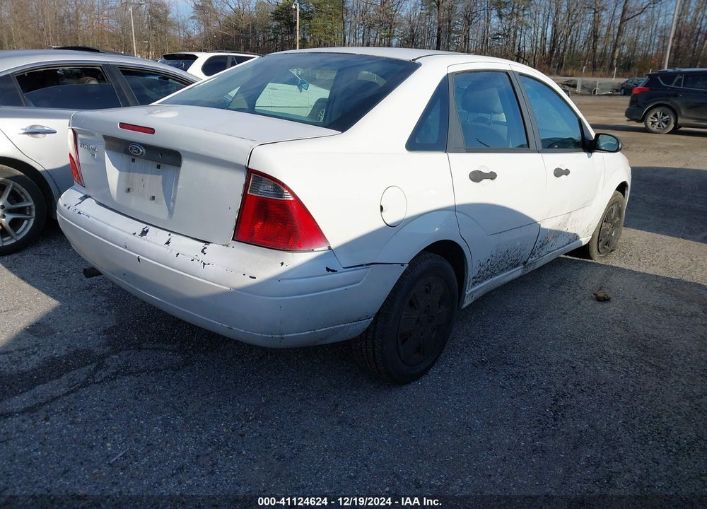 2007 FORD FOCUS S/SE/SES VIN: 1FAHP34N17W121395