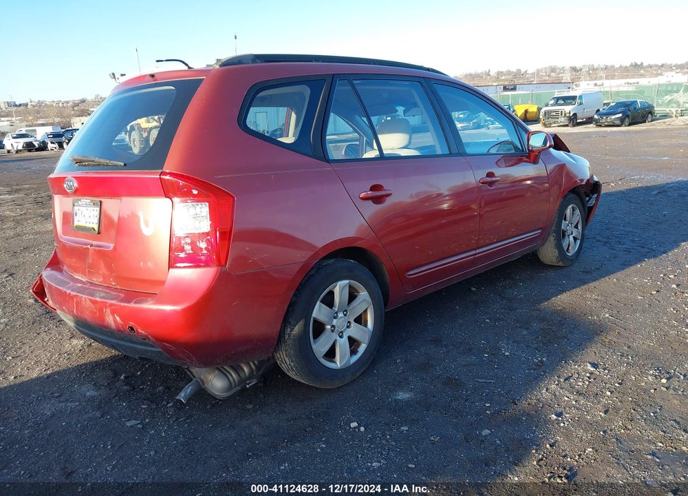 2008 KIA RONDO VIN: KNAFG525X87184438