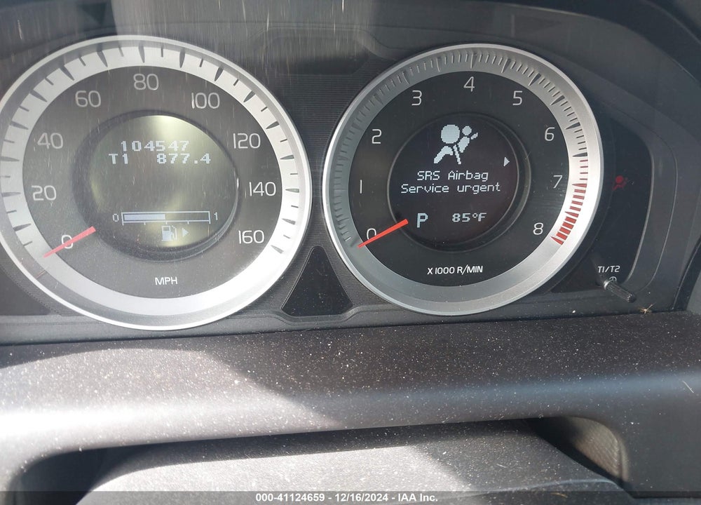 2011 VOLVO XC60 3.2 VIN: YV4952DL8B2209726