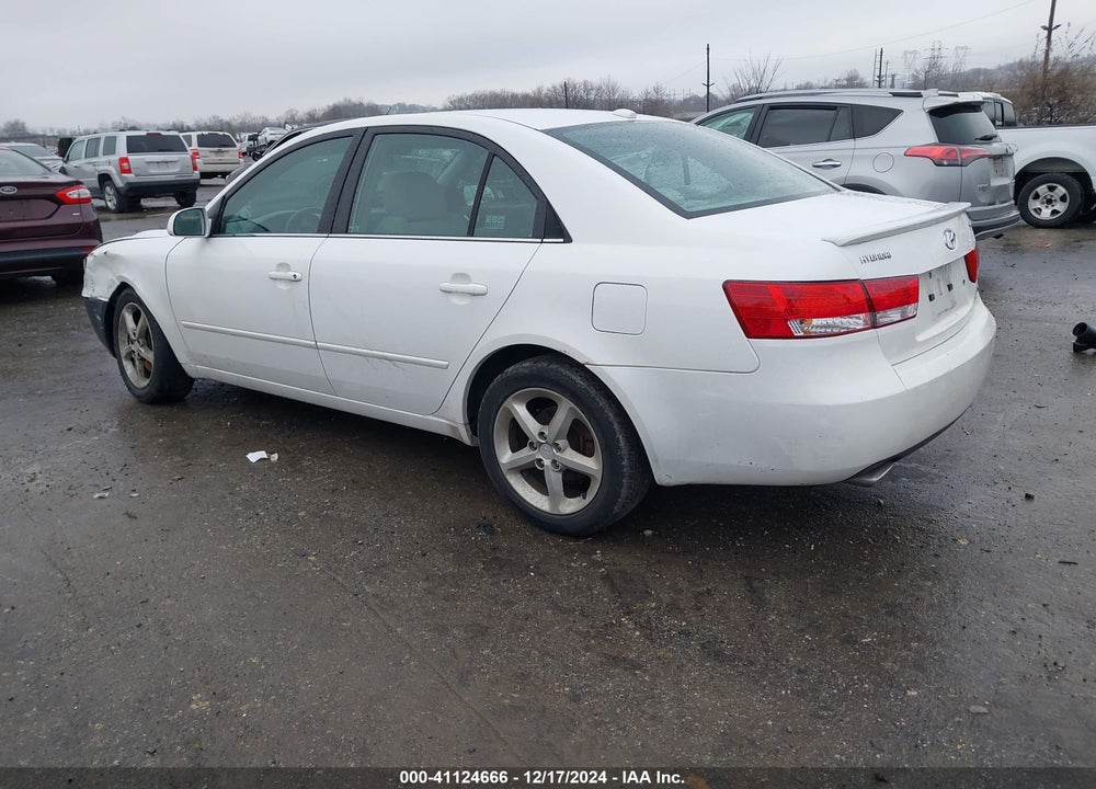 2008 HYUNDAI SONATA LIMITED V6/SE V6 VIN: 5NPEU46F68H399055