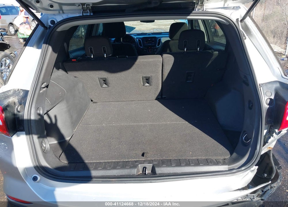 2020 CHEVROLET EQUINOX FWD LS VIN: 3GNAXHEV3LS679155